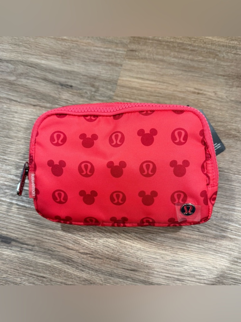 NWT lululemon athletica Disney Belt Bag in Lip Gloss Pink Mickey Mouse